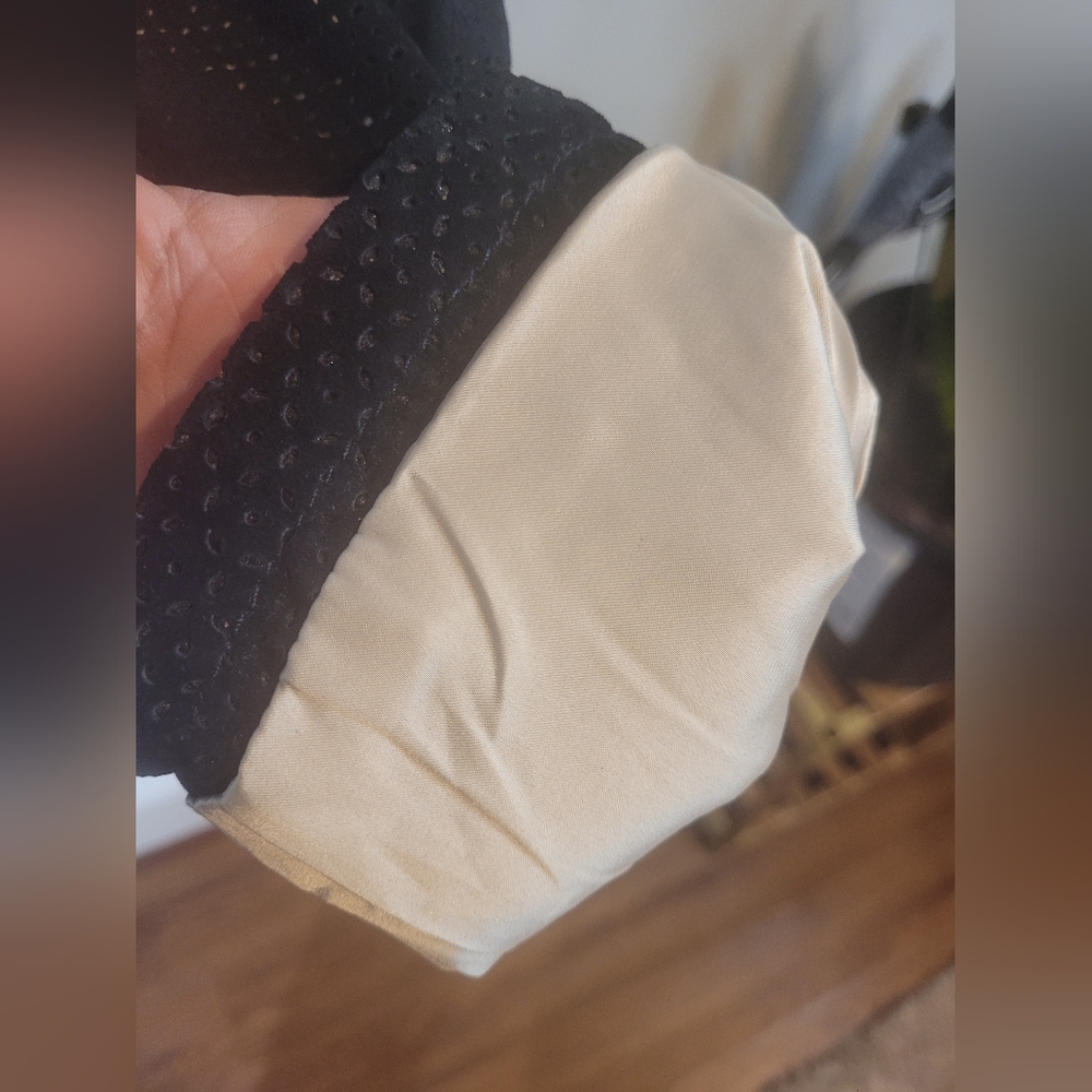 Parker brand pants, black, with mesh design and leather on the top. Joggers. - Picture 7 of 13